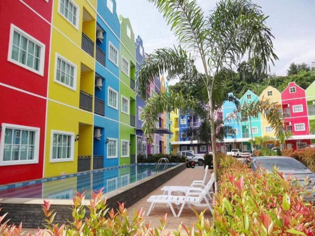 Holland Resort Phuket Exterior photo